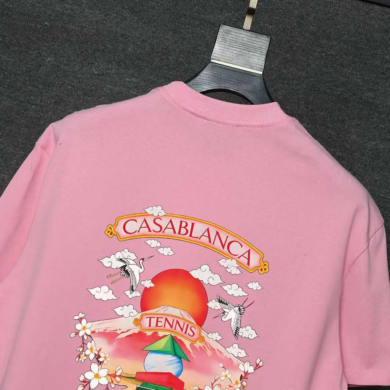 26ss CASABLANCA original printing process short-sleeved T-shirt original development using high-density double yarn pure cotton fabric upper body soft and comfortable color Black White Dark Green color Orange Pink Blue Royal Blue color cigarette powder 8 colors Sizes S M L XL